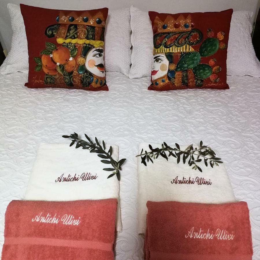 Guest House Antichi Ulivi Mondello Kültér fotó